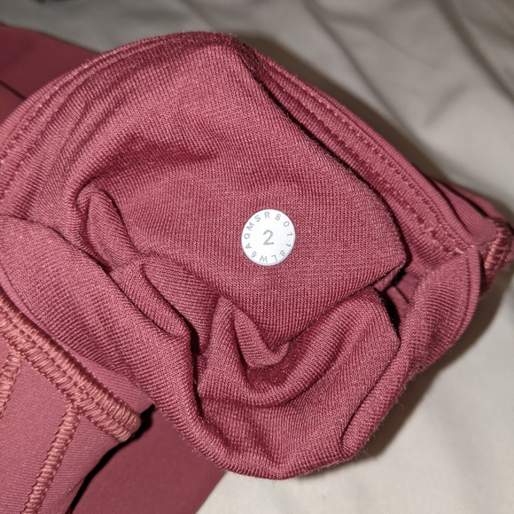 Lululemon train times leggings - Picture 7 of 7